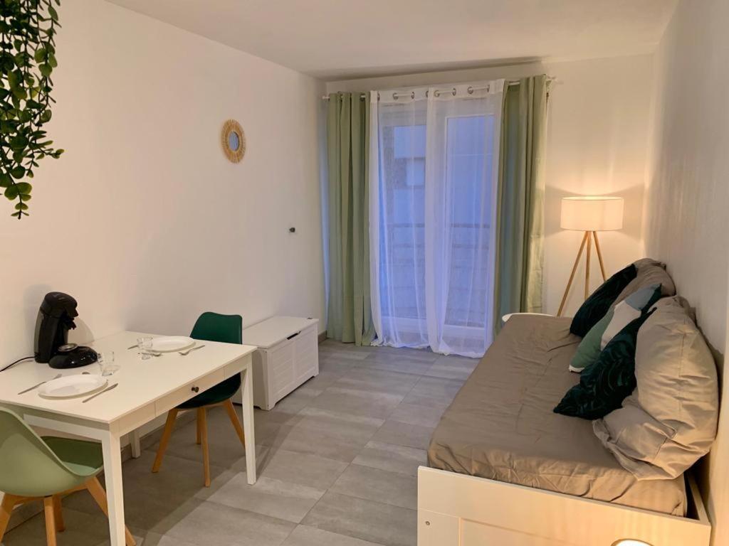 Appartement Tout Equipe A 6 Minutes De La Gare St Charles Marseille Ngoại thất bức ảnh