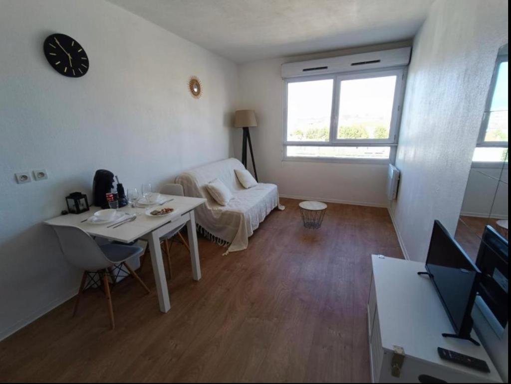 Appartement Tout Equipe A 6 Minutes De La Gare St Charles Marseille Ngoại thất bức ảnh